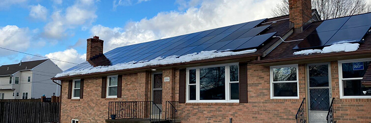 Do solar panels work in extreme weather?